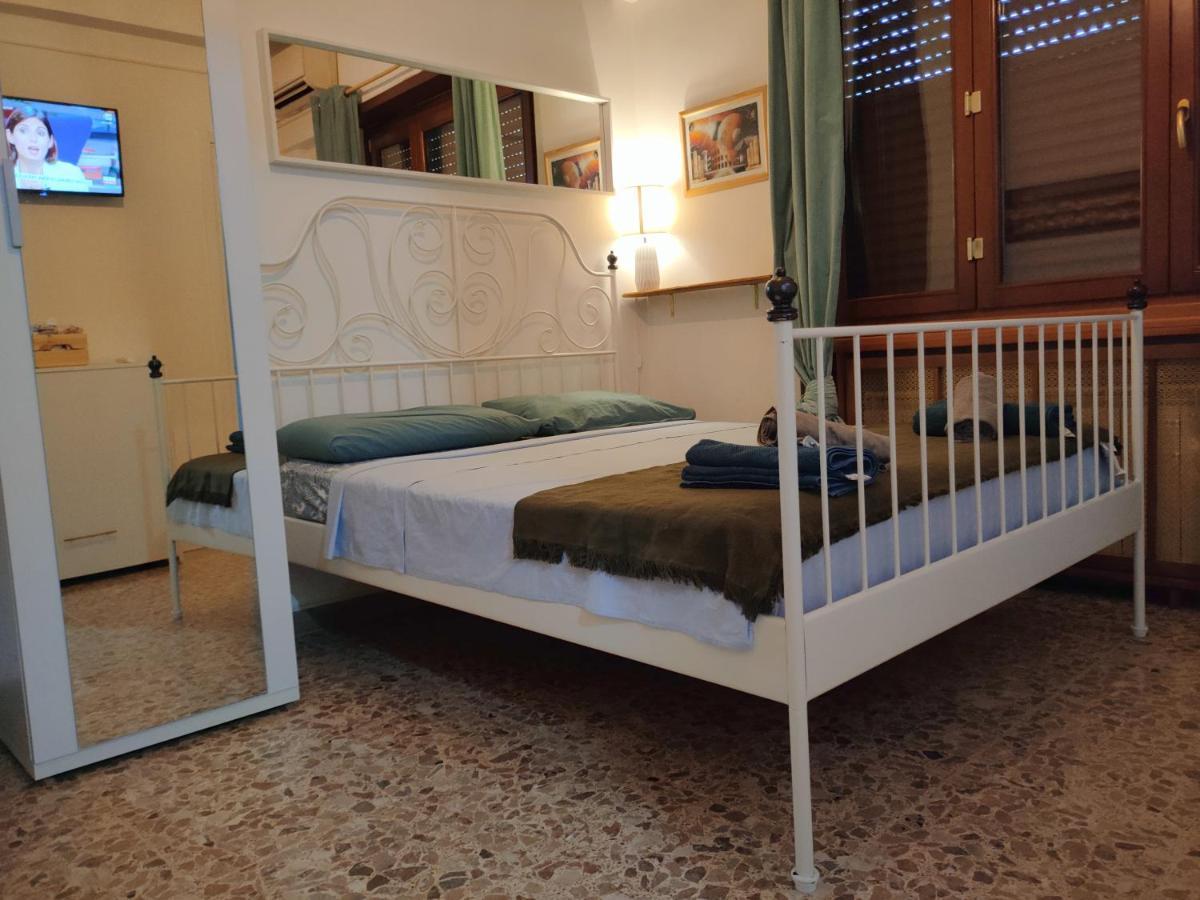 Roma Trastevere Station المظهر الخارجي الصورة